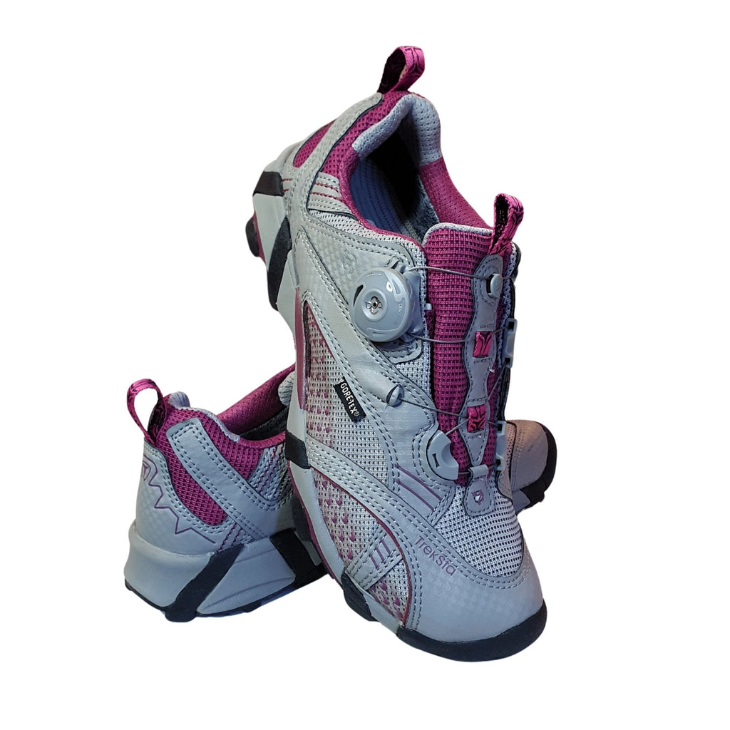 Zapatillas de montaña TREKSTA para dama