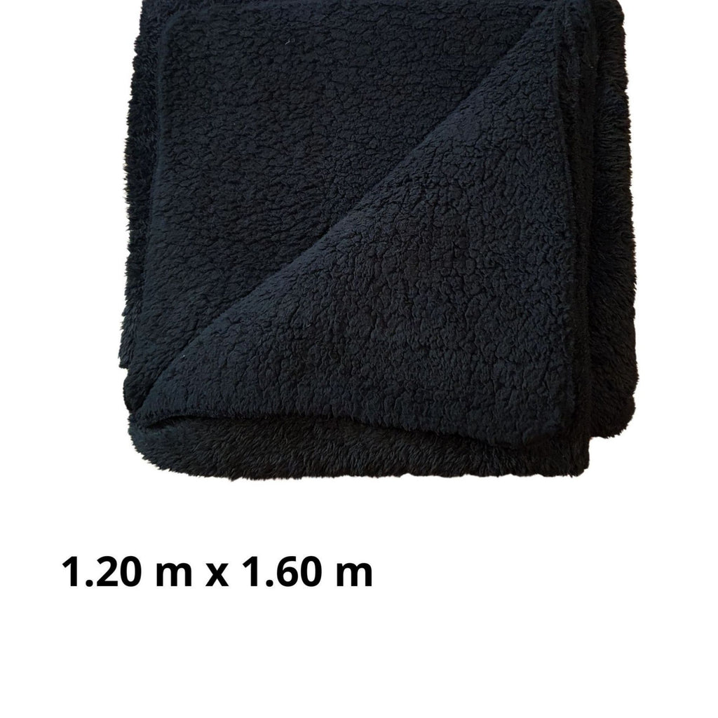 Manta premium “acturismo” semigruesa negra